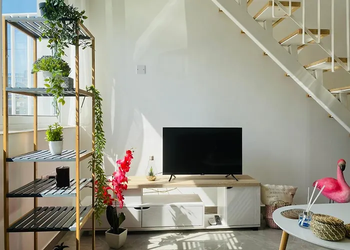 Pink Flamingo 1-br In * Ларнака