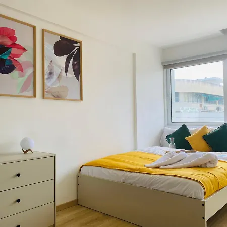 Pink Flamingo 1-br In Apartment